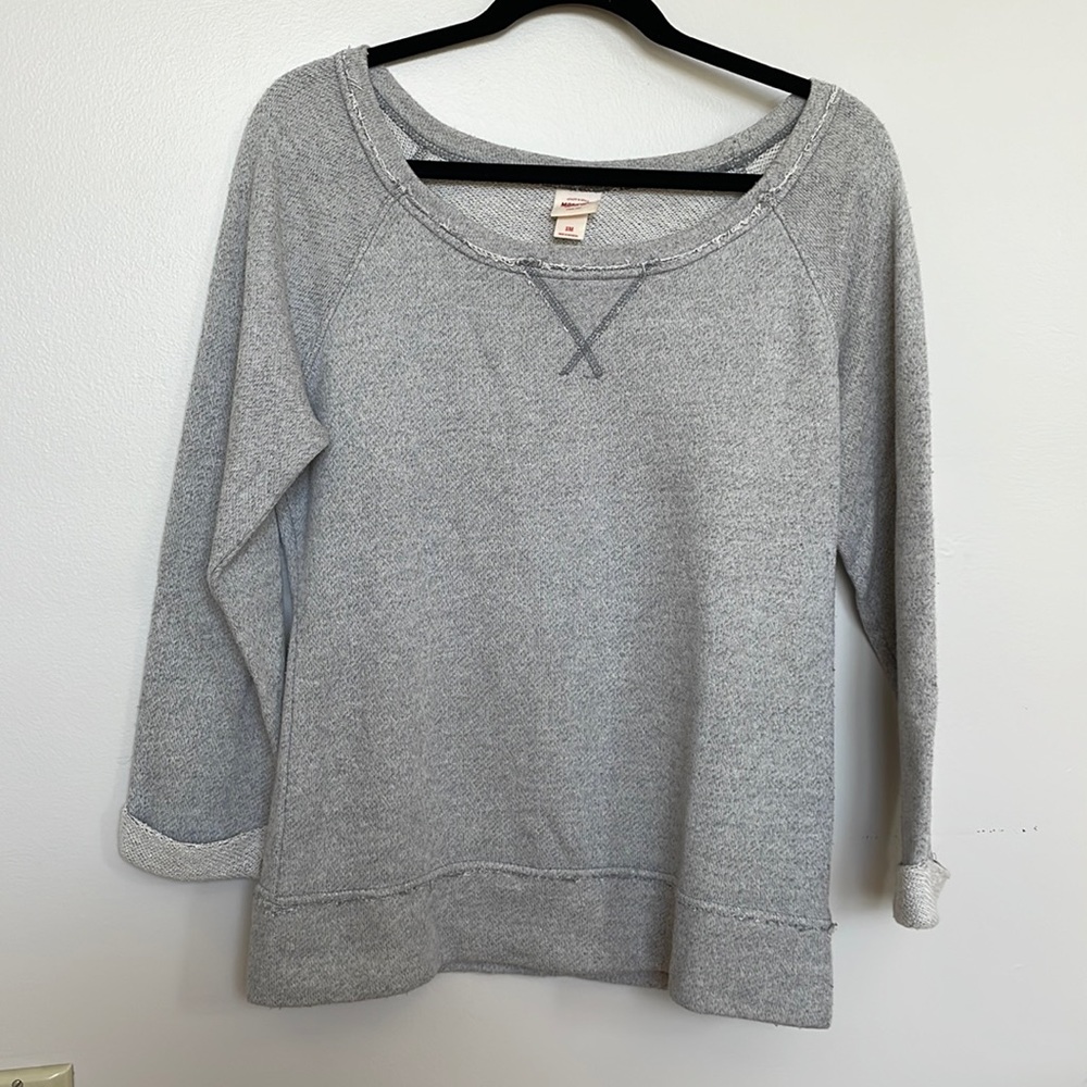 Grey sweater